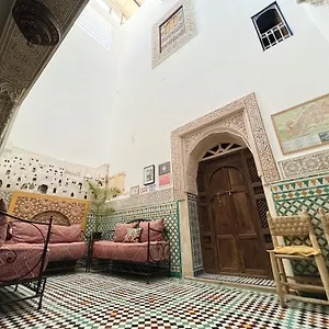 https://dar-sunrise-fes.hotelfesmorocco.com